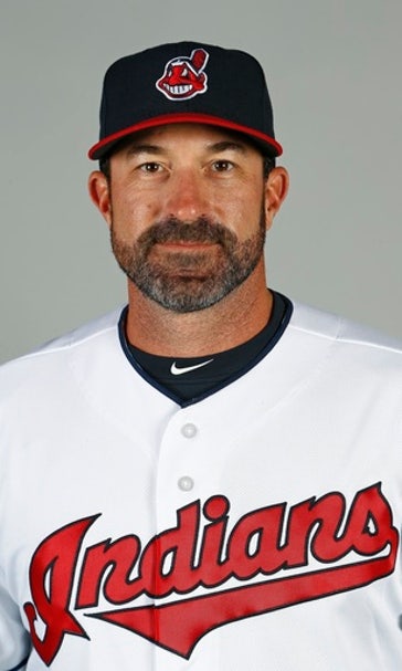 AP source: Mets tab Indians coach Mickey Callaway as manager